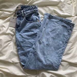 Motel Rocks Low Rise Parallel Jeans In 80s Light Blue Wash
